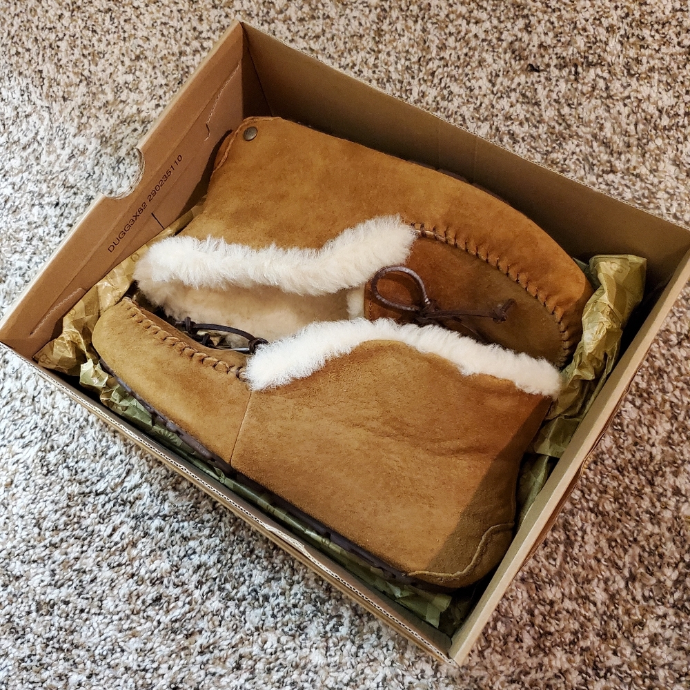 Ugg alena moccasins